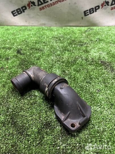 Корпус термостата Volkswagen Passat B4 универсал