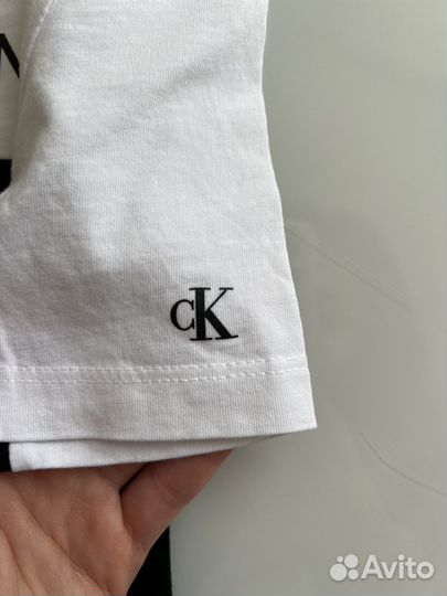 Футболка для мальчика Calvin Klein 122 128