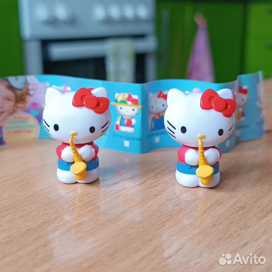 Игрушка-фигурка из шоколадного яйца Hello Kitty