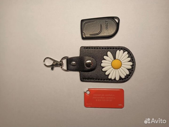 Чехол-брелок пик ромашка