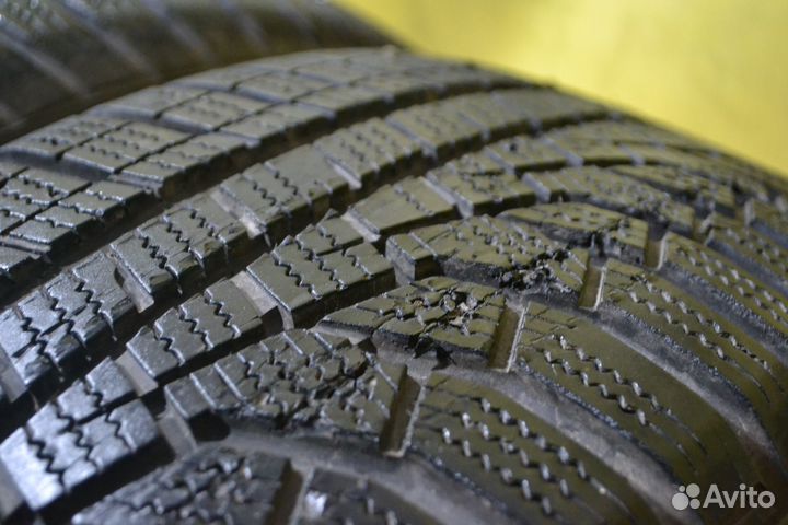 Hankook Winter I'Cept Evo2 W320 205/55 R16