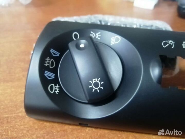 Накладка переключателя света фар на Ауди А6 С5