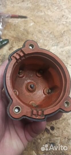 Распределитель зажигания volvo850 крышка трамблёра