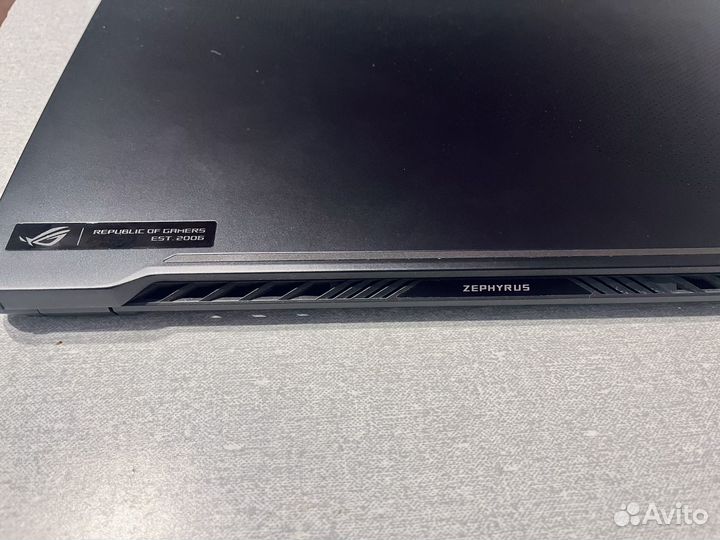 Asus Rog zephyrus g14