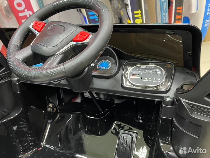 Детский электромобиль Toyota