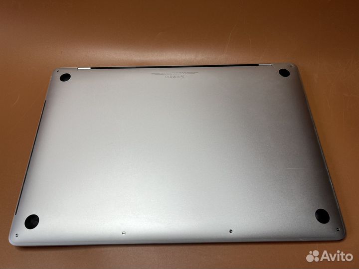 Apple MacBook Pro 15 2018 32гб 500гб 153 цикла