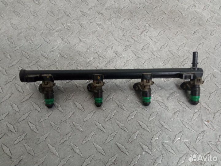 Рейка топливная Renault Sandero Stepway K4M 2019