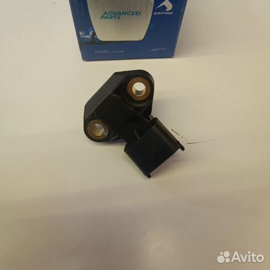 504358206 датчик давления масла Ивеко