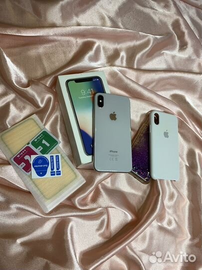 iPhone X, 64 ГБ