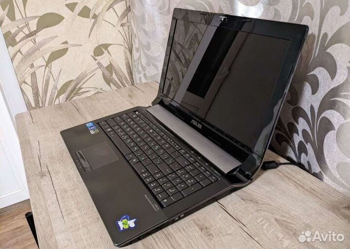 Игровой ноутбук asus n53s
