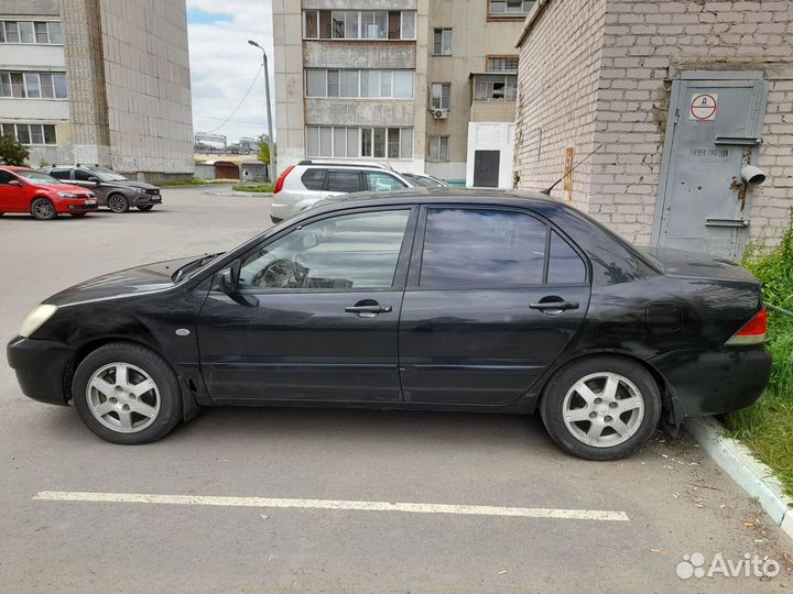 Mitsubishi Lancer 1.6 МТ, 2005, 380 000 км