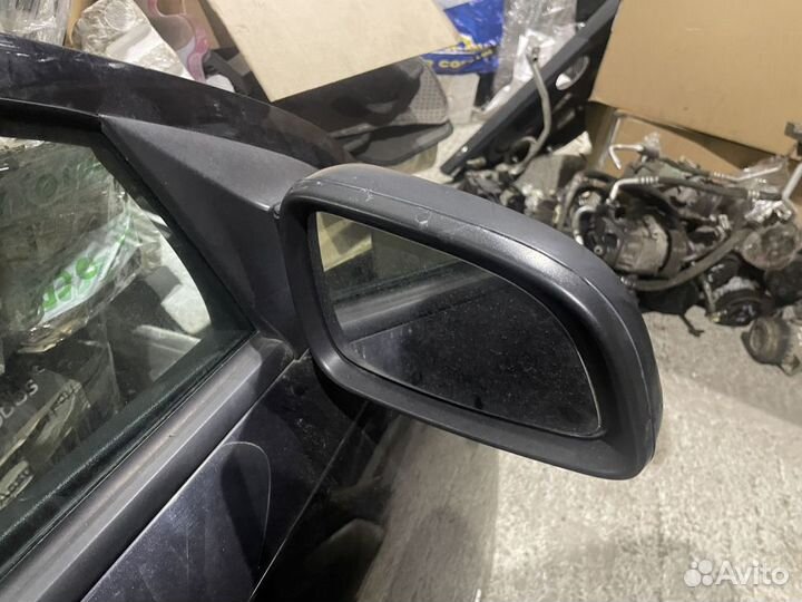 Зеркало правое opel astra H gtc 3d