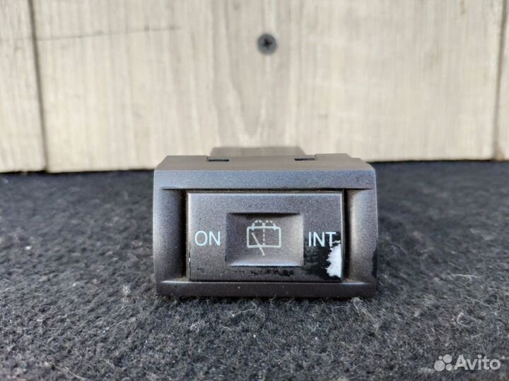 Кнопка заднего дворника Hyundai Elantra j3 xd