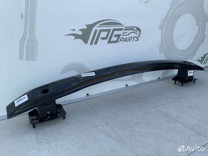 Усилитель бампера Mercedes W204 A2046100014