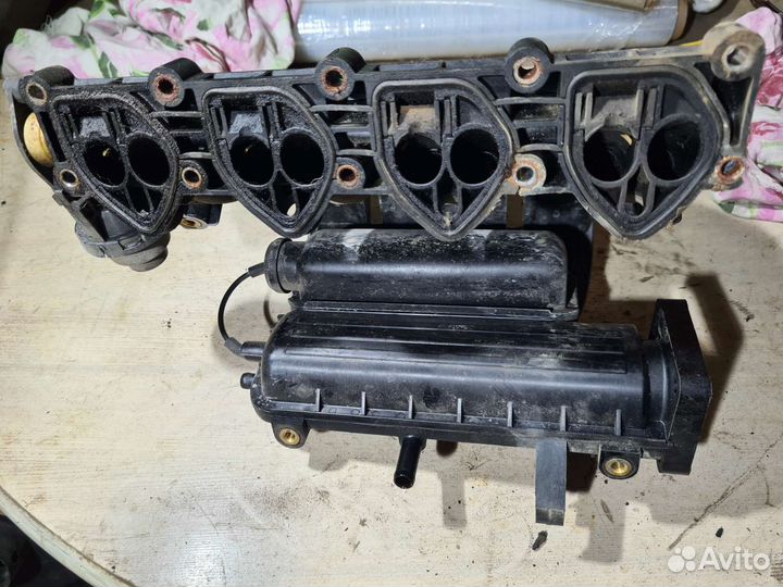 Коллектор впускной Citroen C4 1.6 2006