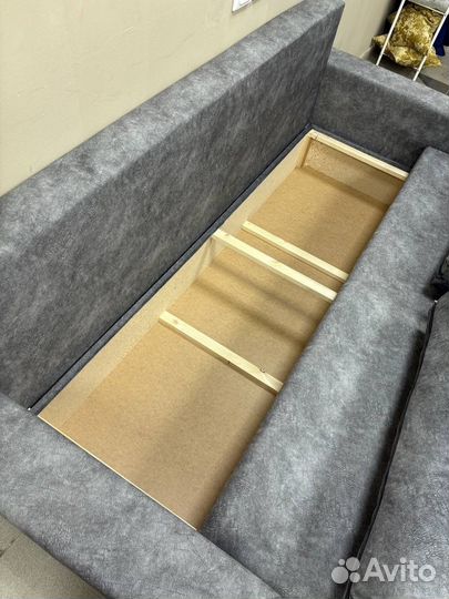 Диван в современном стиле доставка сегодня