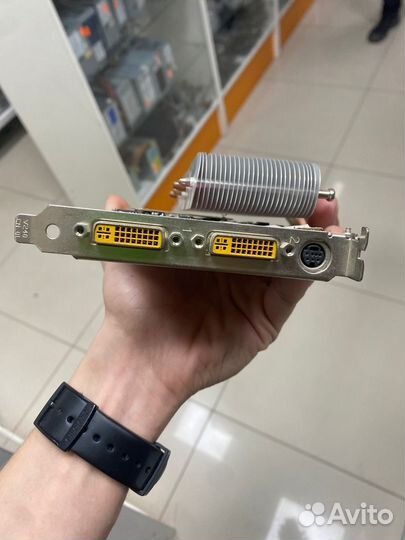 Видеокарты Nvidia GeForce 8600GTS в ассортименте