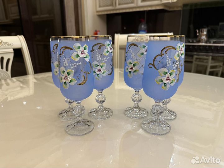 Хрустальные бокалы