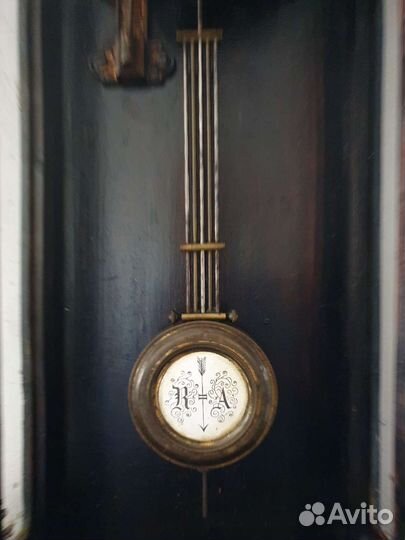 Старинные настенные часы le roi a paris