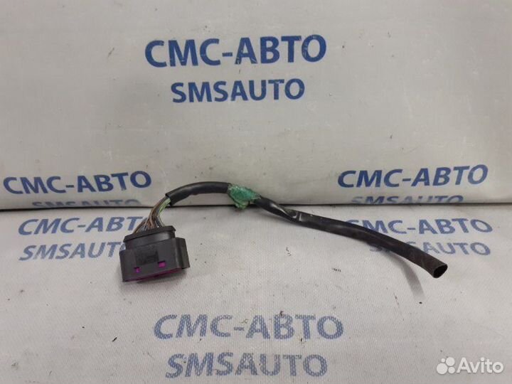 Фишка фары передняя Audi Allroad C6 3.2 AUK