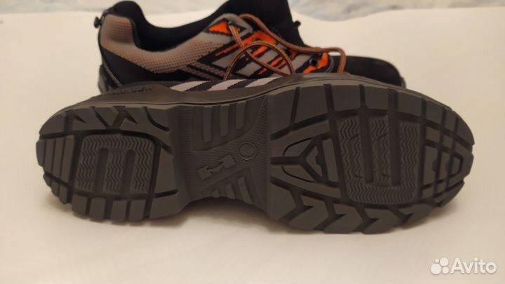 Продаю Ботинки (спецобувь) Модель 3-303А