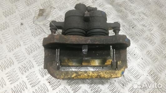 Суппорт тормозной передний левый land rover discov