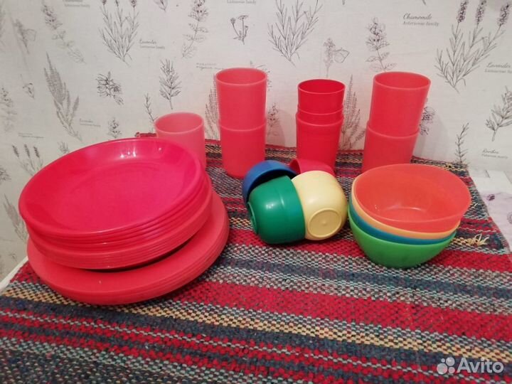 Набор пластиковой посуды СССР