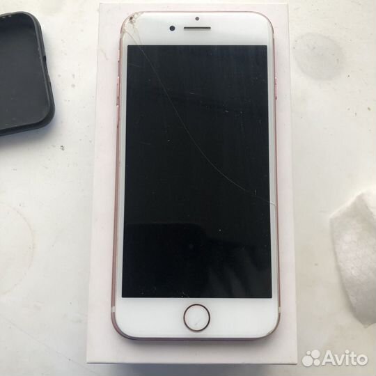 iPhone 7, 32 ГБ