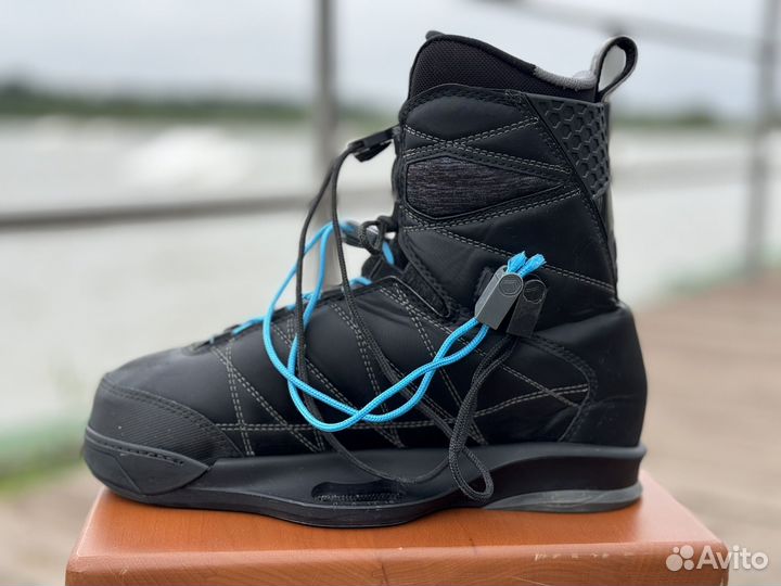 Крепления Liquid Force Сlassiс 6х