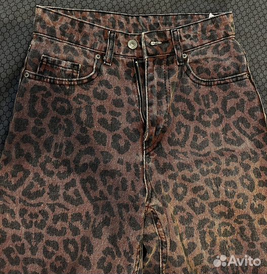 Леопардовые джинсы