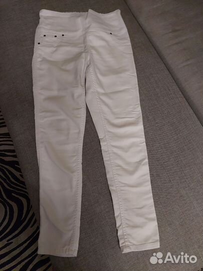 Джинсы женские белые 46