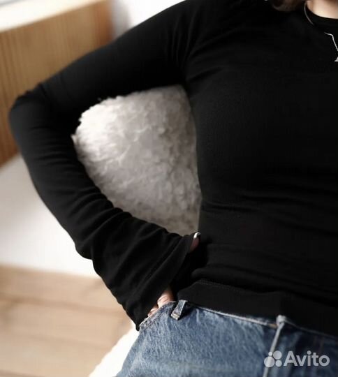 Лонгслив с длинным рукавом М