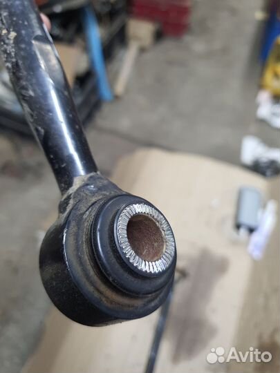 Рычаг поперечный lexus es es350