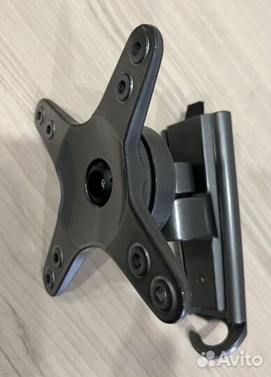 Кронштейн для телевизора ф. Vivanco