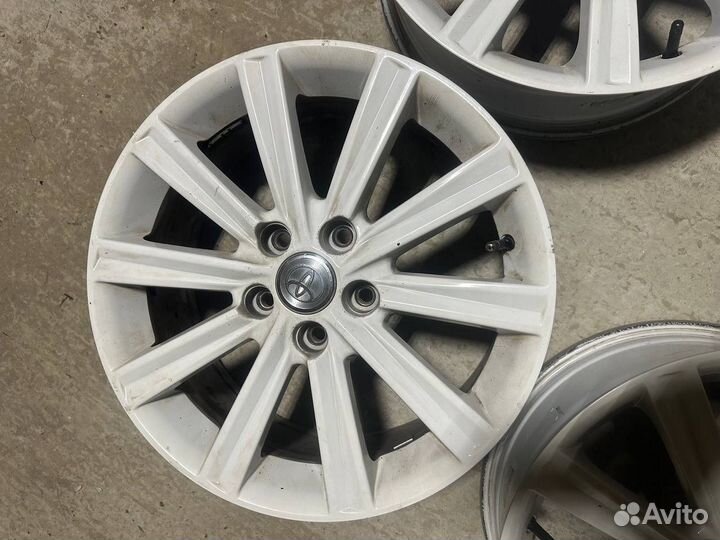 Диски R17 на Toyota/Lexus