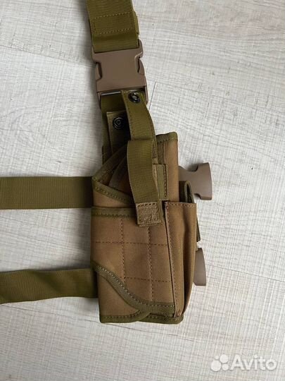 Кобура набедренная универсальная