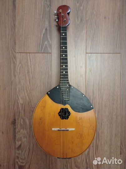 Домра малая