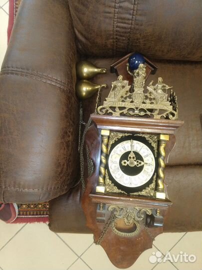 Часы настенные голландия