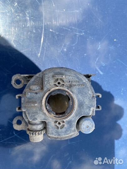 Противотуманная фара Ford