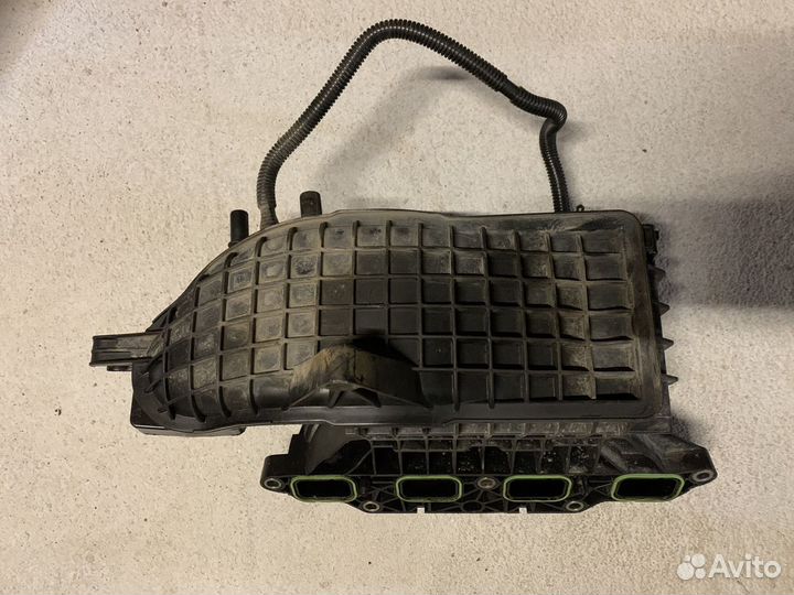 Впускной коллектор VAG