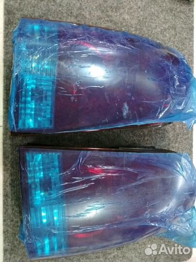 Фонарь задний левый правый Ssang Yong Rexton 1