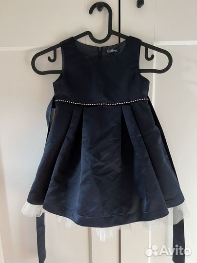 Платье праздничное 92