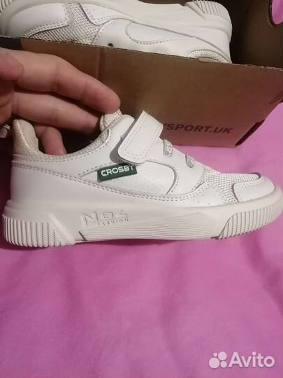 Кроссовки детские 28 размер