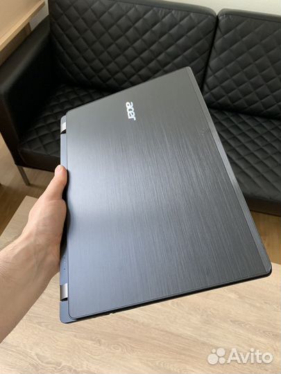 Тонкий и компактный intel 6006u/8gb/SSD256