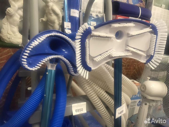 Пылесос для чистки бассейна