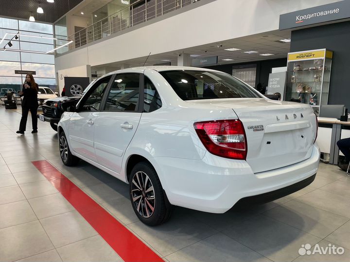 LADA Granta 1.6 МТ, 2023