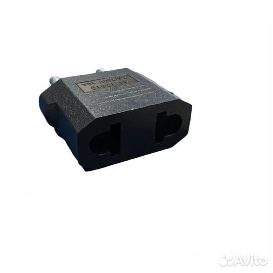 Переходник с американской вилки на российскую