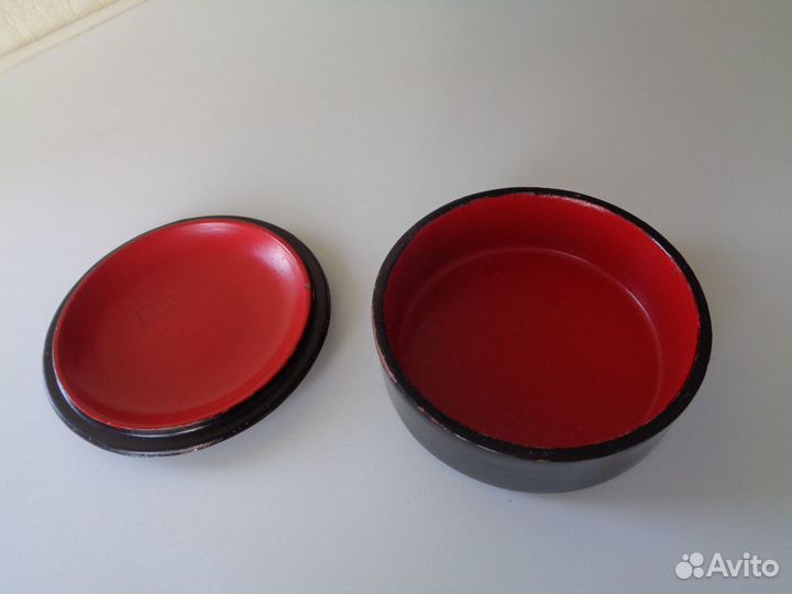 Шкатулка с ручной росписью