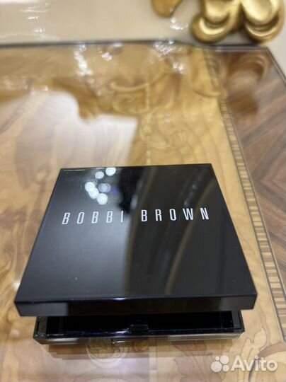 Bobbi brown хайлайтер pink glow