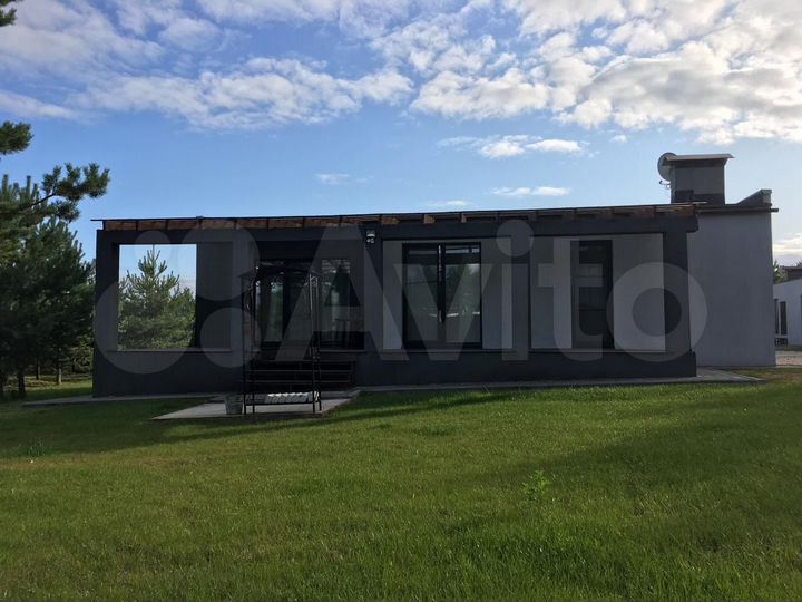 Коттедж 150 м² на участке 10 сот.